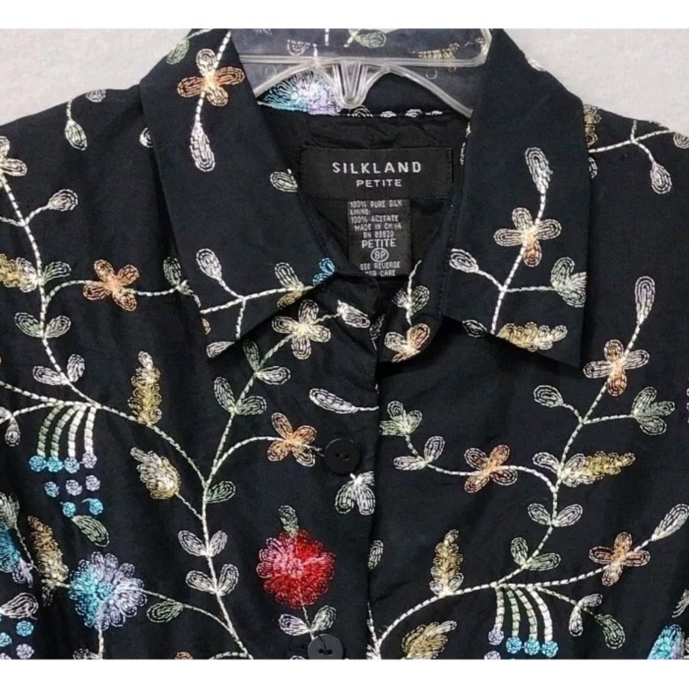Silkland Top Women's Petite 8 Short Sleeve Floral Embroidery 100% Silk Black